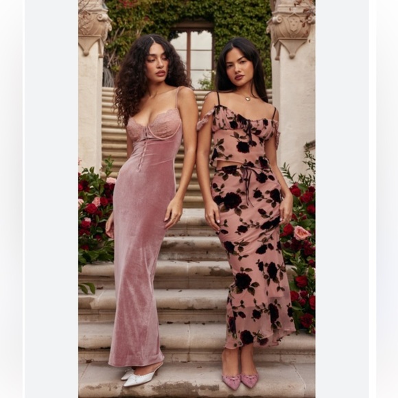 House of CB Imaan floral bias cut maxi skirt in dusty pink Devore - Picture 7 of 13